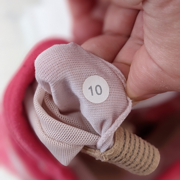 Lululemon tank top - Picture 5 of 5